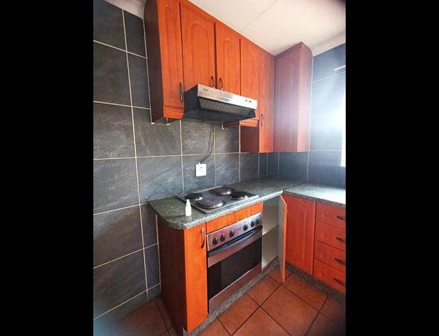 3 BEDROOM PROPERTY TO RENT IN DAWN PARK